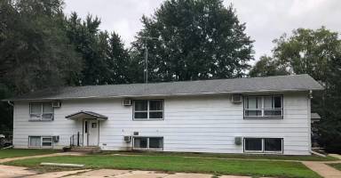 Main picture of 40 2nd Ave NW
