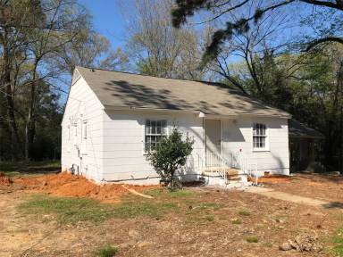 Main picture of 656 Choctaw Rd