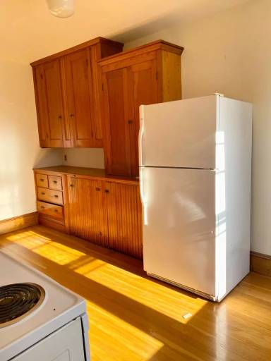 Main picture of 68 Ascutney St