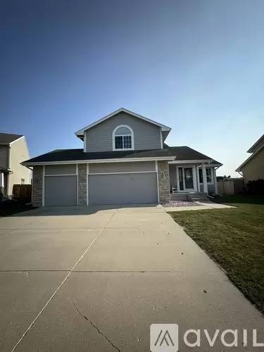 Main picture of 114 SW 32nd Ct