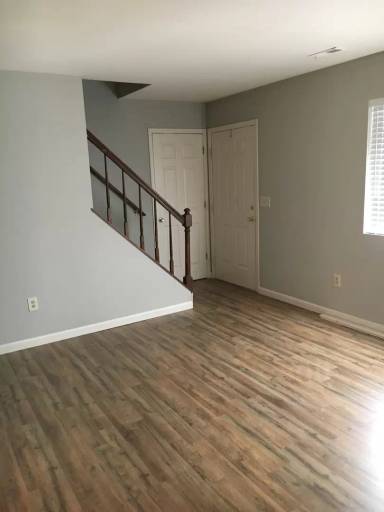 Main picture of 376 Rose Marie Ct