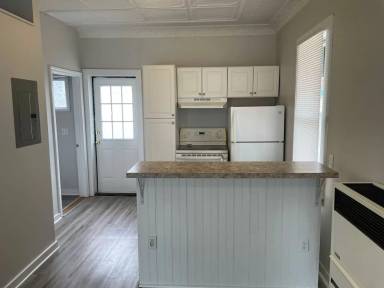 Main picture of 38-42 Transit St