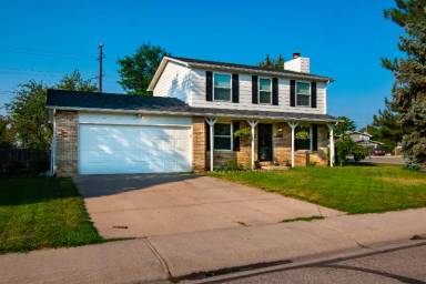 Main picture of 1001 Foxtail St