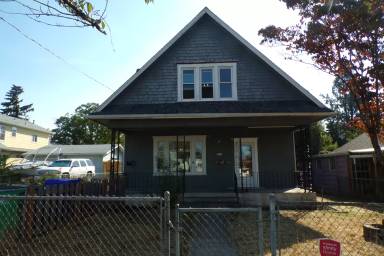 Main picture of 4912 SE 99th Ave