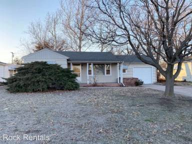 Main picture of 2713 N Plum St