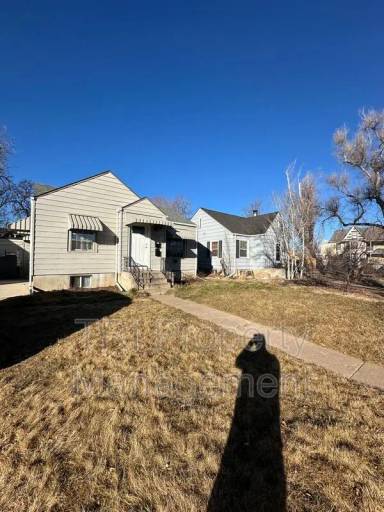 Main picture of 1903 7th Ave