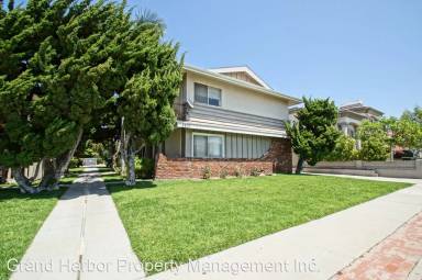 Main picture of 2407 Ruhland Ave