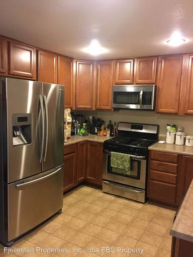 Main picture of 9362 Dempster Dr