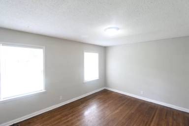 Main picture of 224 69th Pl N