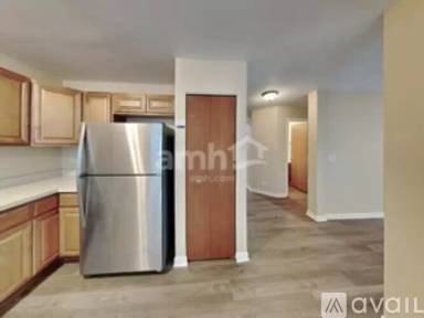 Main picture of 2387 N Lancaster Ln