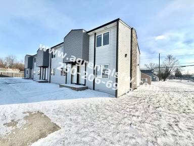 Main picture of 2718 Sherman Blvd