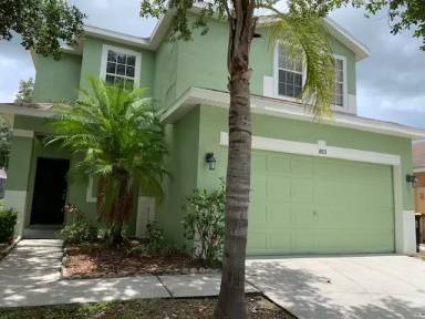 Main picture of 1893 Royal Ridge Dr