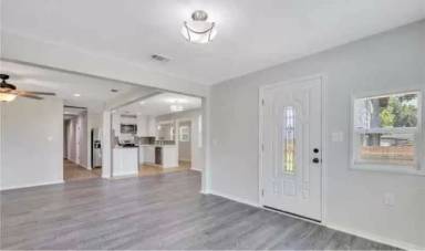 Main picture of 4105 Raybun St