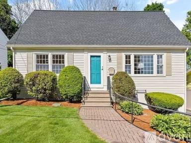 Main picture of 22 Thornton Ave