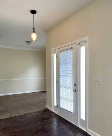 Main picture of 1426 Cambridge Ct