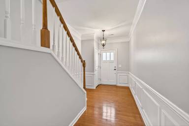 Main picture of 8616 Thunderwood Dr