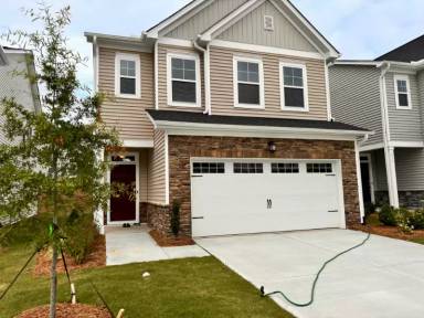 Main picture of 107 Yellow Iris Dr