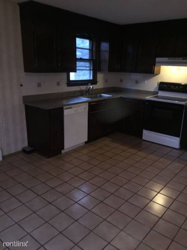 Main picture of 35 Rackliffe Dr