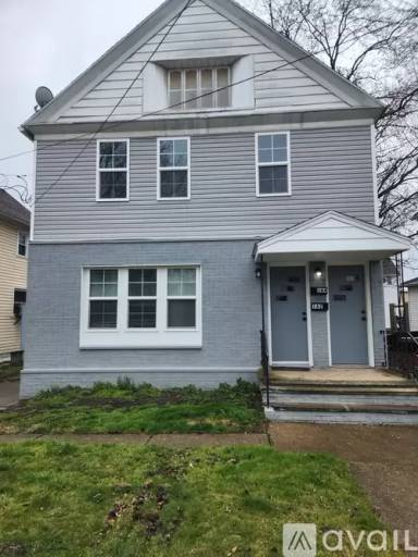 Main picture of 164 8th St NW