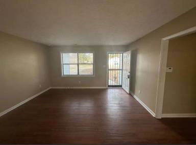 Main picture of 6409 Worthington Dr