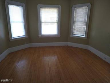 Main picture of 102 Winthrop St