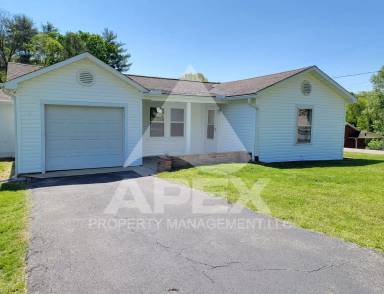 Main picture of 5601 Lon Roberts Dr