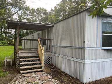 Main picture of 4477 Lee Road 137