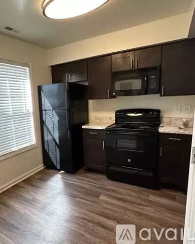 Main picture of 1176 Fords Pointe Cir