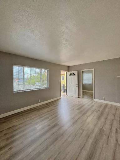 Main picture of 528 W Magnolia St