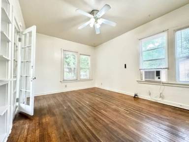 Main picture of 327 Ivy St