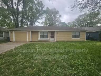 Main picture of 770 Walnut St