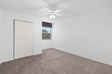 Main picture of 8851 Colonnades Ct W