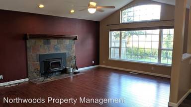 Main picture of 2523 Mangan St