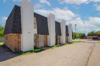 Main picture of 406 Noble Ave