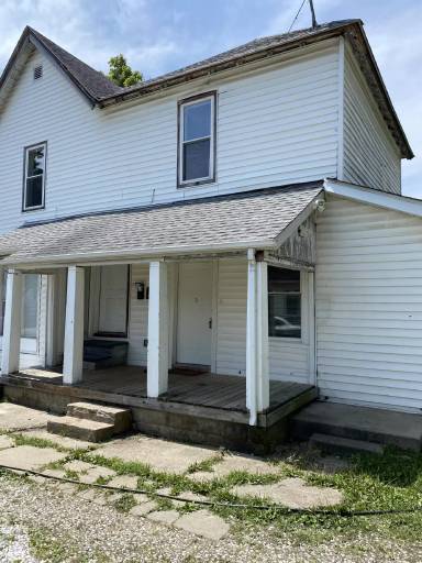 Main picture of 608 E Jefferson St