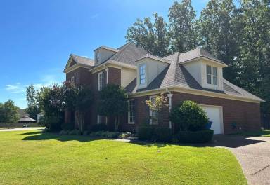 Main picture of 10135 Ridgewood Oak Dr