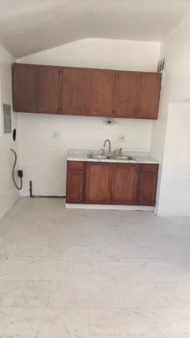 Main picture of 1057 Neville Ave