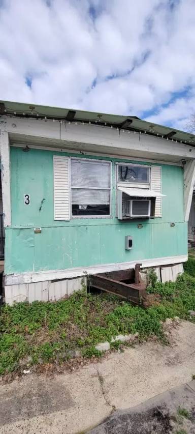 Main picture of 14125 Brownsville St