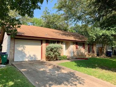 Main picture of 400 Tilbury Ln