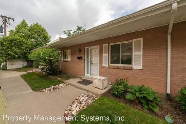 Main picture of 2199 E Carriage Ln