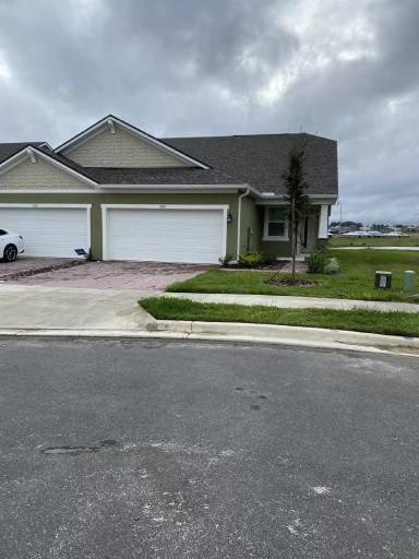 Main picture of 2581 Royal Jasmine Ct