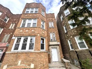 Main picture of 7545 S May St