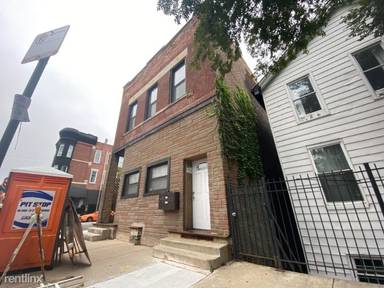 Main picture of 1801 W 21st Pl