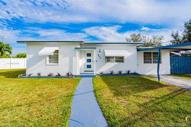 Main picture of 401 SW 68th Ave