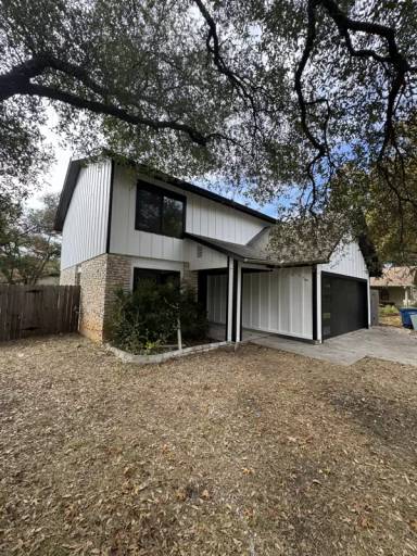 Main picture of 4209 Everest Ln