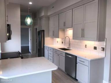 Main picture of 204 N 4th St