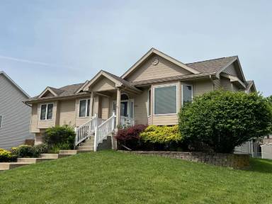 Main picture of 918 SE Judy Dr