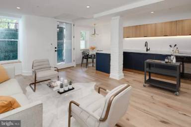 Main picture of 2030 16th St NW