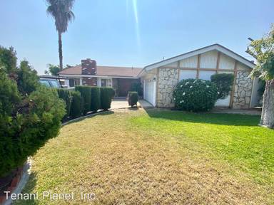 Main picture of 2832 E Puritan Pl