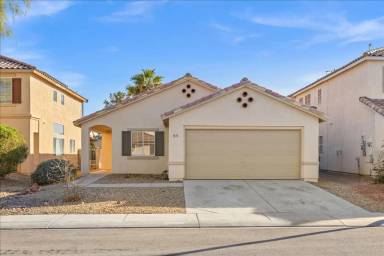 Main picture of 1808 Giant Pine Ave